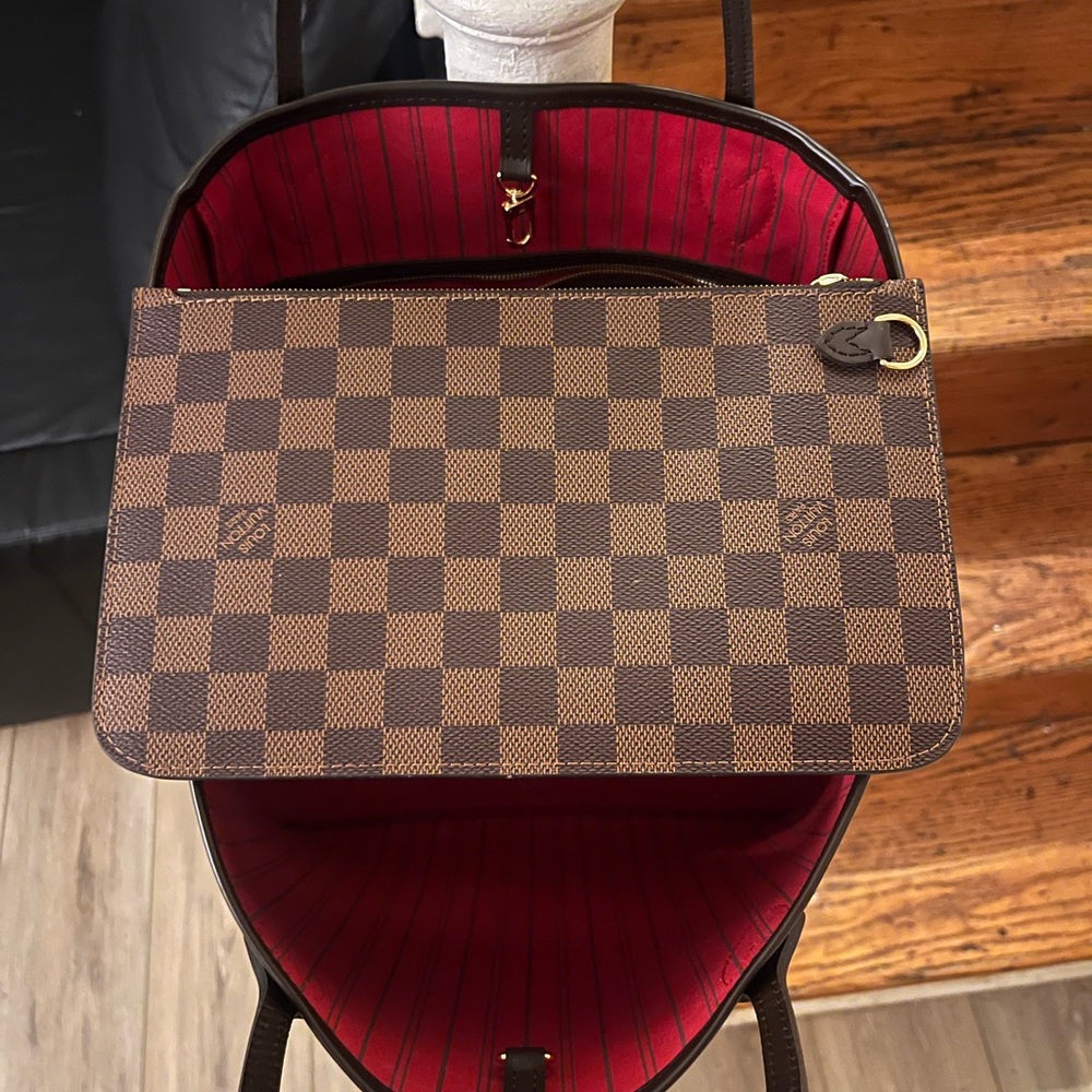 Checkered Tote Bag - Red Interior - Picture 4 of 7